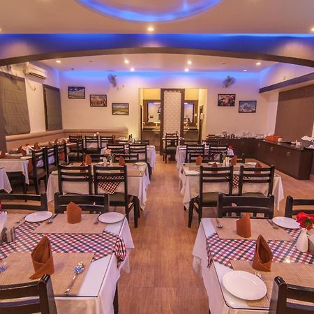 Hotel Jyoti Forbesganj Kültér fotó