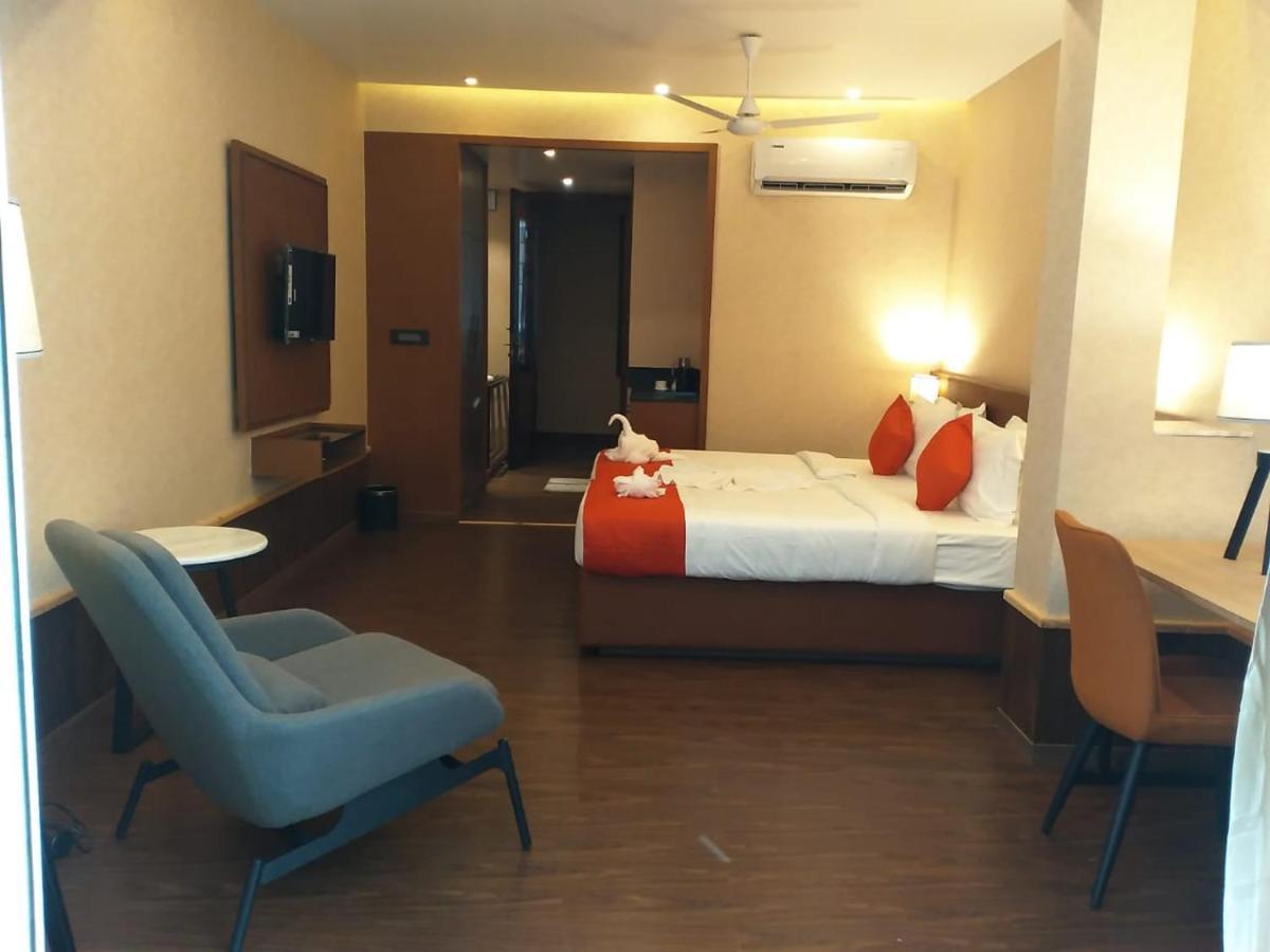 Hotel Jyoti Forbesganj Kültér fotó