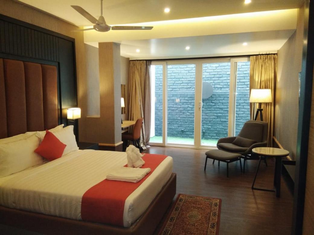 Hotel Jyoti Forbesganj Kültér fotó