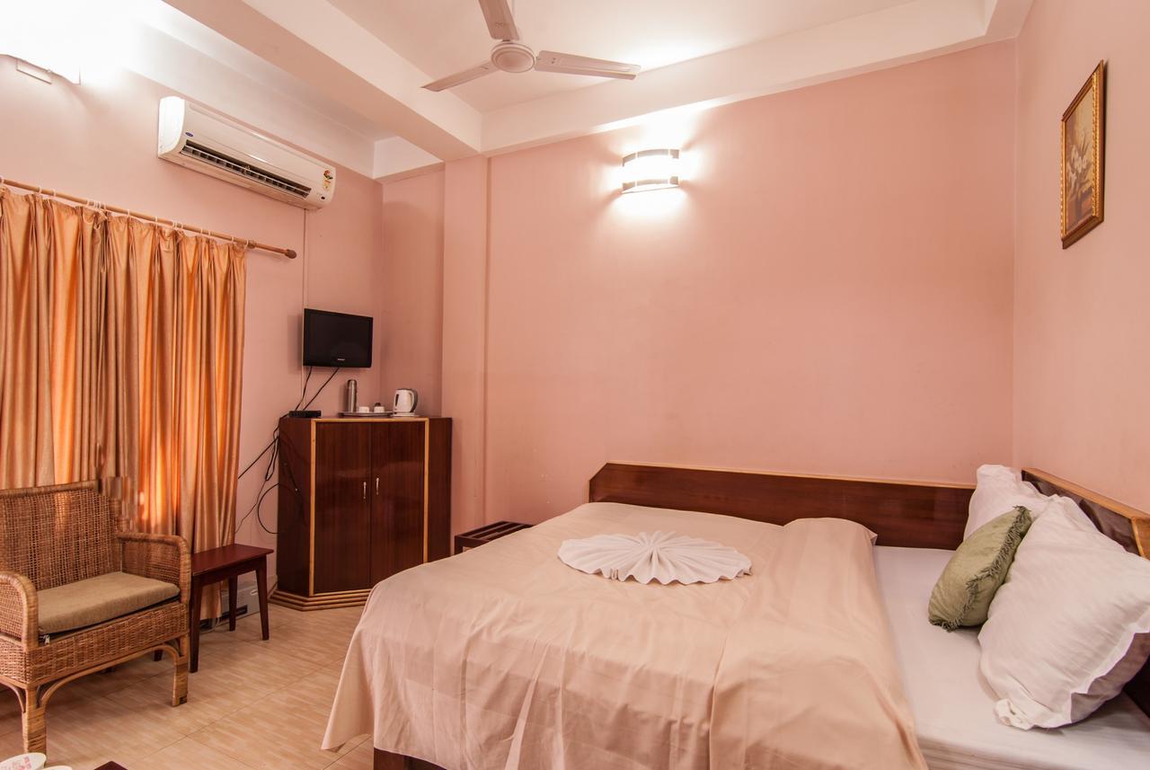 Hotel Jyoti Forbesganj Kültér fotó