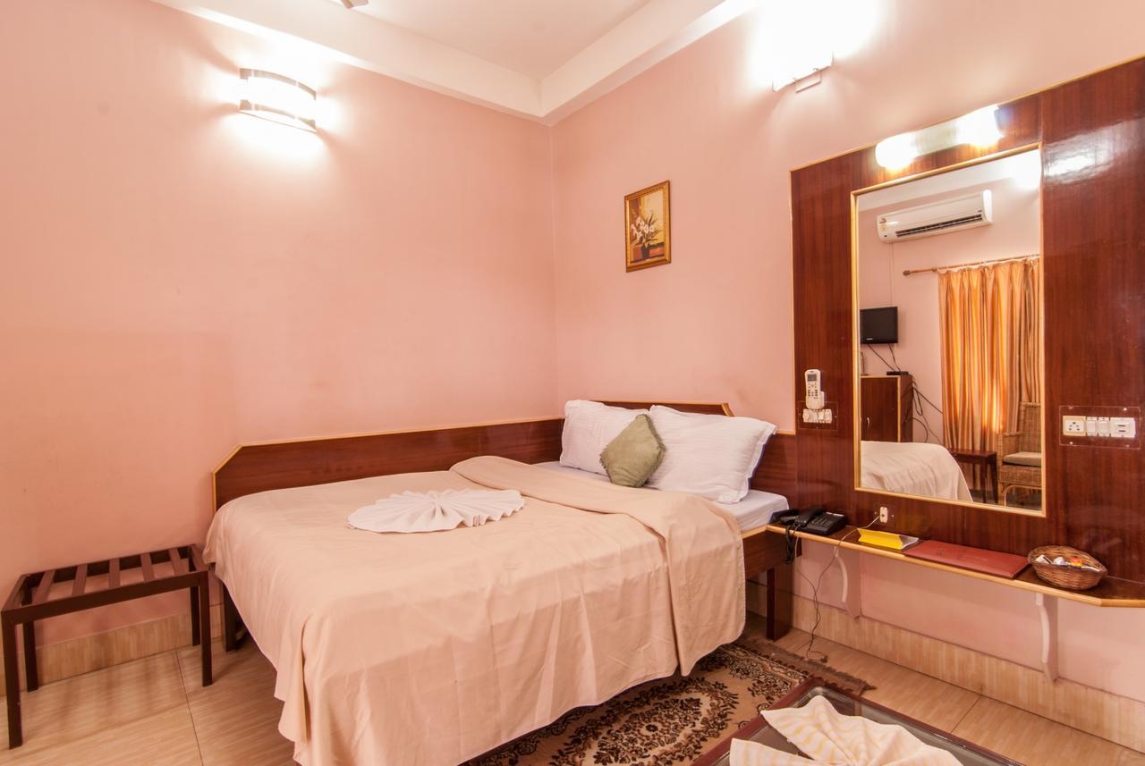 Hotel Jyoti Forbesganj Kültér fotó