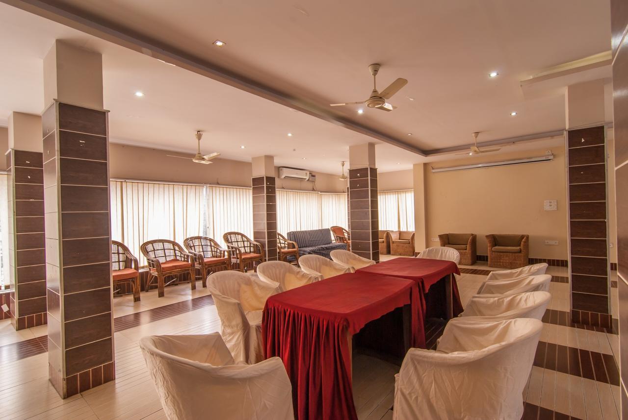 Hotel Jyoti Forbesganj Kültér fotó